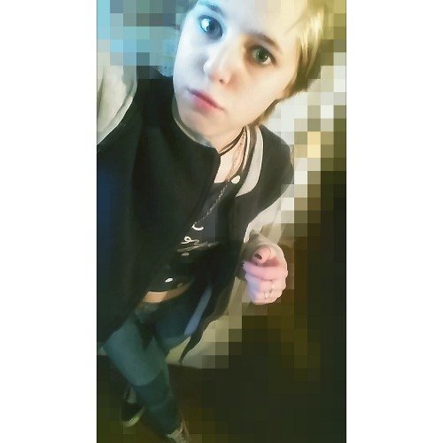 Abigailyansat's profile picture. Rubia / Mejor Sola Que Mal Acompañada  / Gonzalo Goette  /  Suicide ✌ / Amar En Secreto Es Sufrir En Silencio.