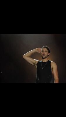 FascadeIrwin's profile picture. Same people everyday