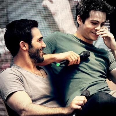 tonpersoprefere's profile picture. 