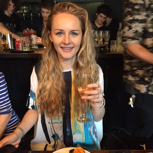 Loves food, eats food, writes about food, East London & specialty coffee. Full time: @weaniebeans Part time: @PerfectDailyG @londonist @caffeinemag