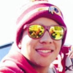 Mi nombre es Roberto Pérez y soy empresario de una startup de tecnología. Sígueme y vamos a crecer juntos.