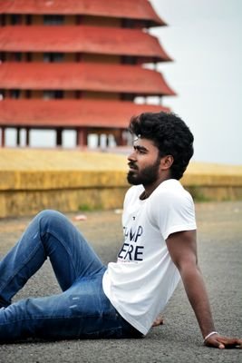 Johnsudha16's profile picture. 