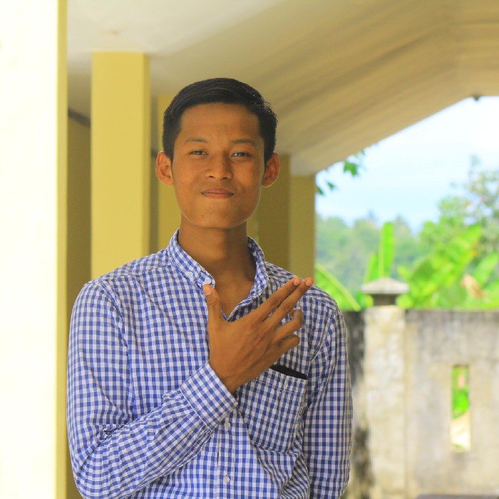tim hore nya kampus seniman muslim
pesantren kaligrafi alquran lemka