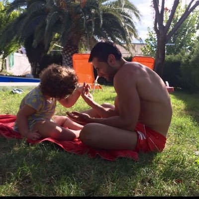 Instagram @peproke
Actualmente en Madrid.  Cocina,Cocina,Cocina. Tiempo restante Nutrición & fitness