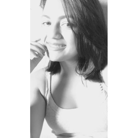 Você é feliz? Ou apenas sorrir?