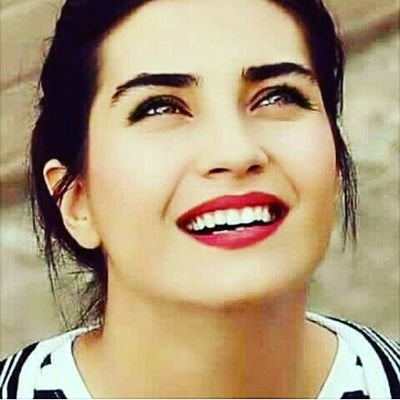 Queen29296043's profile picture. ﺃﺻْﺒَﺢَ ﺁﻟﺤُﺐّ ﻓﻲْ ﺑﻶﺩﻱْ ﻙَ ﺁﻟﺤَﺮﺏْ .. ﻛَﺜﻴﺮَﺓٌ ﺟﺪﺍً ﺿَﺤَﺂﻳﺂﻩ❤

....~