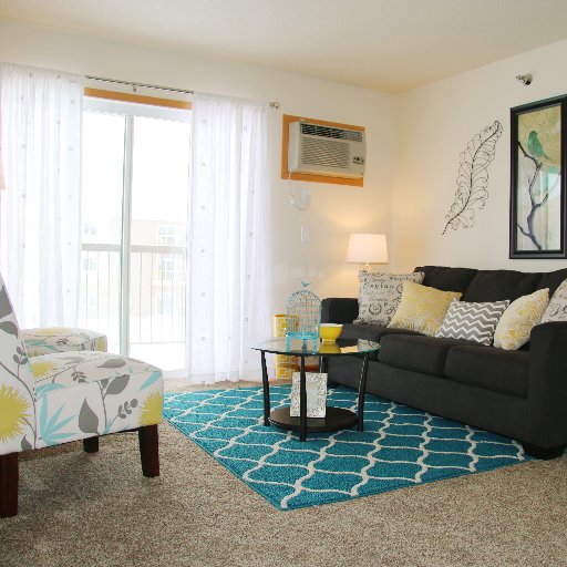 Call today to schedule an appointment to see all that Valley Rental has to offer. Let our friendly and helpful staff assist you in finding the perfect new home.