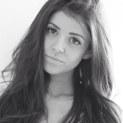 Cheryl_Risk's profile picture. Singer/songwriter.