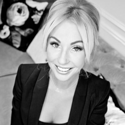 • Real Estate aficionado, travel & adventure seeker, pizza enthusiast, aspiring wine connoisseur & lover of all things creative & beautiful • #yyc Calgary based