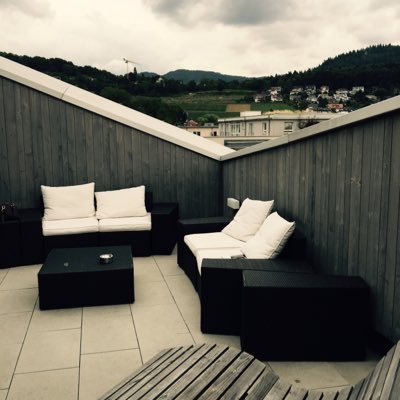 manalalsultan's profile picture. يظل الإنسان في هذه الحياة مثل قلم الرصاص تبريه العثرات ليكتب بخط اجمل وهكذا حتى يفنى القلم فلا يبقى له إلا جميل ماكتب !