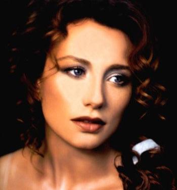 Toriquote's profile picture. One Tori quote a day, because we can all use a small fix every now and again.