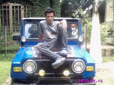 last23a's profile picture. KeHidupan hari kemarin adalah sebuah kenangan ,hidup hari ini adalah sesuatu yang harus kita kerjakan ,dan kehidupan besok adalah sebuah impian ...........