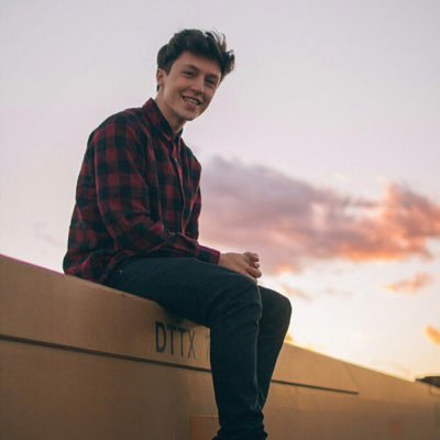 32myles Profile Picture
