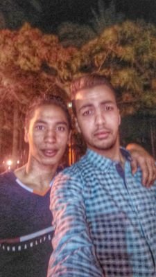 شخصية مشهورة