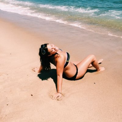 ariannaadrian01's profile picture. do it or don't do it, you'll regret both