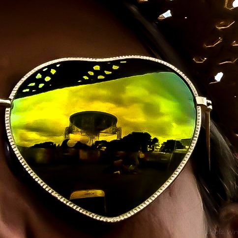 farmerswifee's profile picture. Music loving, stargazing foodie. Love a good flypast. Sporadic and hugely amateur photographer. Living under gloriously dark Derbyshire skies ⭐️