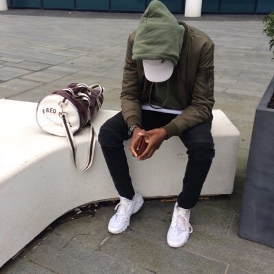 Twitter profile picture for @disguises