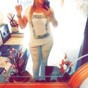 Anna de Castro (@Annapdecastro) Twitter