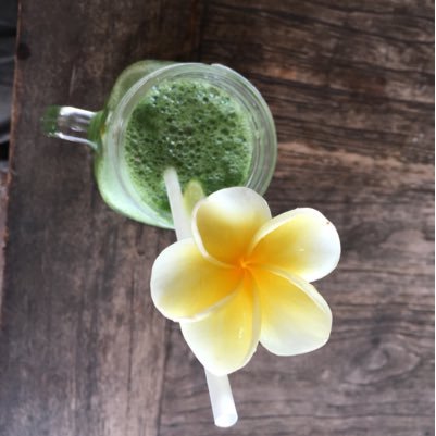 Claire2Paris's profile picture. Video games & Studios