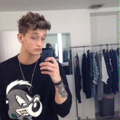 Cody_Rpg_'s profile picture. rpg dos • Suicidaire et solitaire •