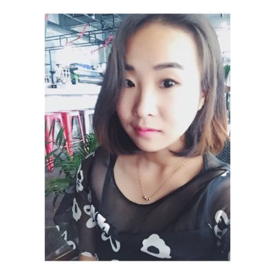 LxmTina's profile picture. 國際音樂 影視 旅遊 時尚 生活