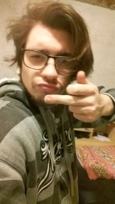 Gaúcho, 20 anos, tenho um filho lindo, curto uns trago barato e o bom e velho rock n' roll
