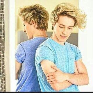 DannaVadecanela's profile picture. 