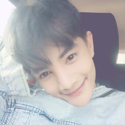 xk_mzh's profile picture. สวัสดี เราชื่อ ดูโอ้ เราพึ่งเริ่มเล่นยัง ฝากเนื้อฝากตัวเพื่อน.           ด้วยนะครับผม ทักทาย เฮฮา กันได้ครับบบ