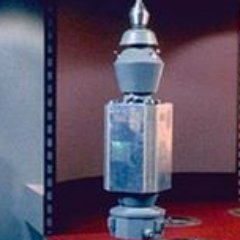 mostly machine-curated semi-random #StarTrek RTs from @Trekonomics author Manu Saadia | all trekkers/trekkies welcome and followed back 🖖