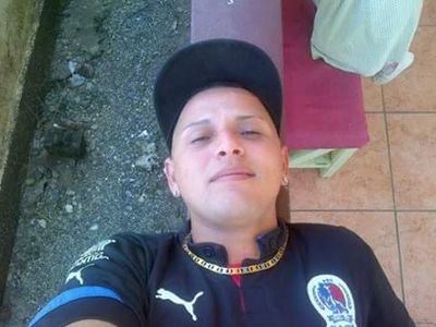 Alexnunez81's profile picture. Gran seguidor de mis dos mejores ekipos del mundo El Olimpia de Honduras y el Real Madrid mi # de WhatsApp 99538585