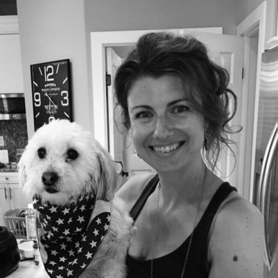 Political Science junkie and teacher, wifey and mom of Peanut and Muffin. Go Doyers!!!