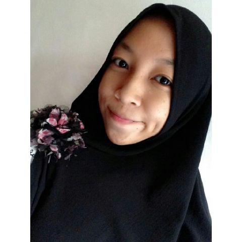 Renzaayu's profile picture. 