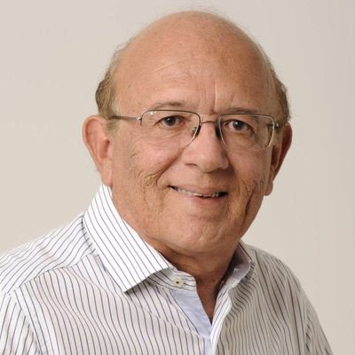 Engenheiro Civil, Professor Aposentado da UFPI e Vereador de Teresina pelo PSDB com 8 mandatos.