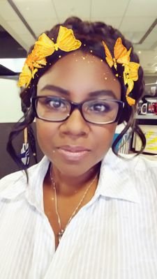 analisa_run's profile picture. Jesus lover, book geek, knot remover, entrepeneur, freedom chaser, fizz stick junkie, passion pursurer, people lover, crazy cat lady