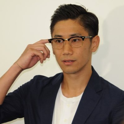 香川真司サマ槙野サマはじめサッカー大好きな者がたくさん呟キマス...φ(ﾟ⊂_ﾟ*)