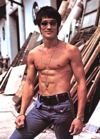 brucelee_70th's profile picture. 永遠のヒーロー！ブルース・リーの生誕70周年記念。奇蹟のブルース・リー展公式サイトです。