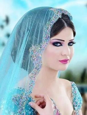 PoHankouk's profile picture. أنا إنسانة صامتـــــــــة .. لكن حروفي ناطقــــــــــة .. مشاعري وأحاسيسي ذابلة .. تحكي آلام وأحزان وجروح غائرة ..