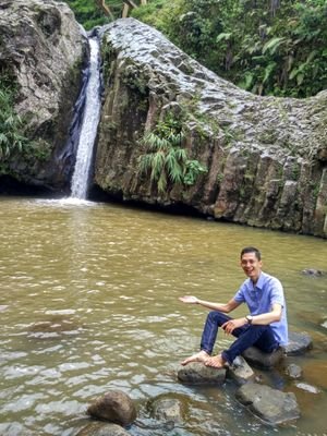 Seorang Konsultan Psikologi paling jenius sekalipun tidak lebih mengerti Tentang pikiran & keinginan kita lebih daripada Diri kita Sendiri.