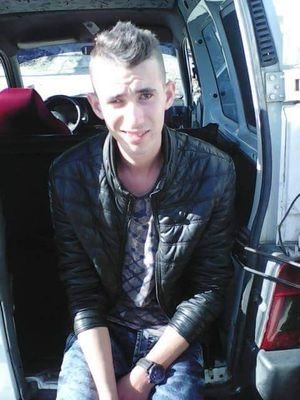 aziz52072's profile picture. 