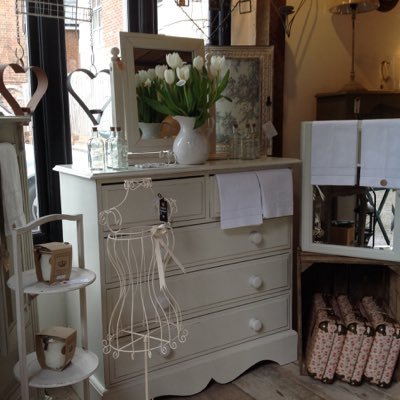 unique vintage furniture and beautiful home accessories; stockist of Autentico chalk paint