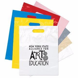 Plastic bag printing couldn't be any easier with https://t.co/i8qEfttqYq We print custom bags from recycled plastic for all kinds of business's. Small Footprint