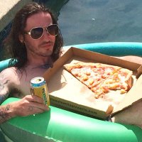 JohnLiam (@johnliam) 's Twitter Profile