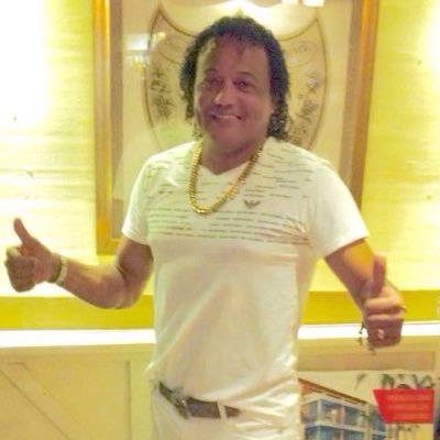 eodsantana@yahoo.com dominicus bayahibe pin 24da071b facebook Eddy osiris santana cantante,en varios idiomas.maestro de ceremonias whatsapp 8098679688