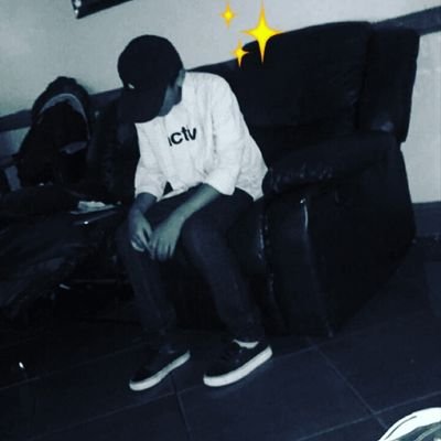 damiangarcia351's profile picture. 