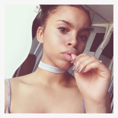 Miss_Kweezzy's profile picture. | 238|CapeVerdean| From Iles| IG:Kenza_238|Kizomba