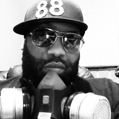 paintflows's profile picture. 