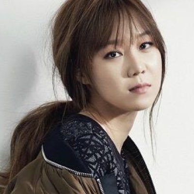 DauntlessDaring's profile picture. Veterinarian with a soft spot for felines. Professional and punctual; warm but reserved; determined and stubborn; rarely late and always with charm.