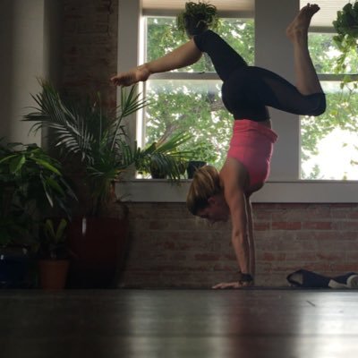 OmGrownYoga's profile picture. Yoga, Mindfulness, and Fascia Stretch Therapy for top-level athletes. Meditate don’t medicate.
