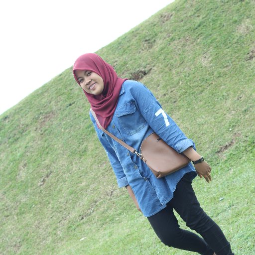 rimatriananda96's profile picture. s4i #15 ^_^