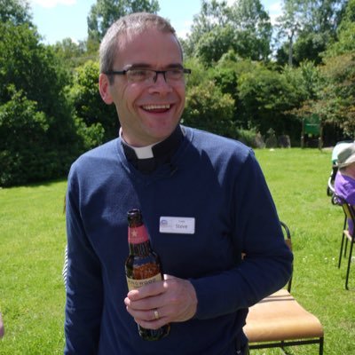 Priest. Planting @StGabsHoulton, a new church community for a brand new place, while serving @StJohnHillmtn. Nourished by family, friends, footy & books.